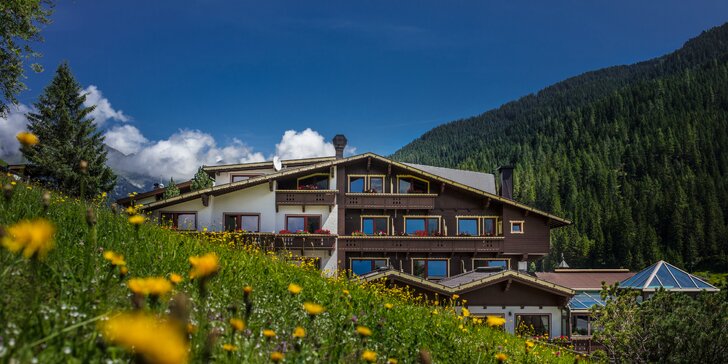 Aktívny odpočinok v Tirolsku: hotel s polpenziou kúsok od ľadovca Hintertux