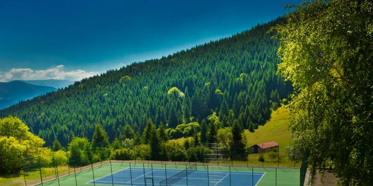 SKI & wellness pobyt priamo na Malinom Brde alebo turistika a relax - platnosť do 31.8.2016!