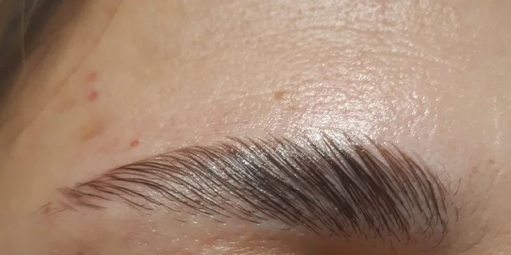 Získajte zvodný pohľad s Lash Liftom & Botoxom mihalníc a lamináciou obočia
