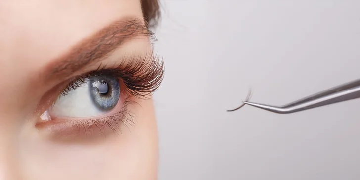 Úprava či laminácia obočia, 1-2D mihalnice alebo lash lifting