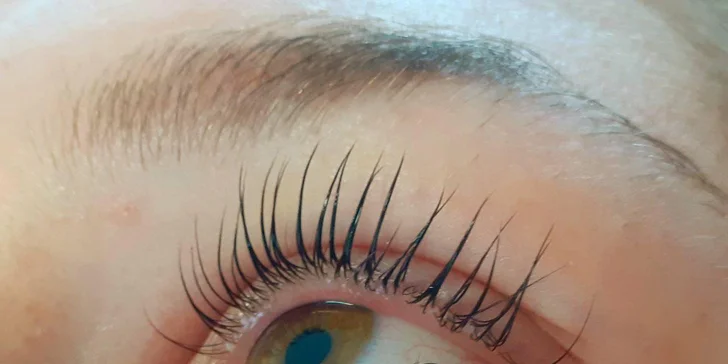 Laminácia obočia, henna brows, 1-2D mihalnice a lash lifting