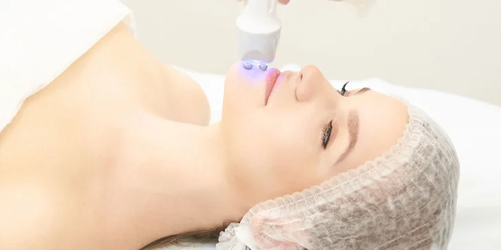Inovatívne ošetrenie tváre, krku, dekoltu alebo chrbta prístrojom Hydra beauty