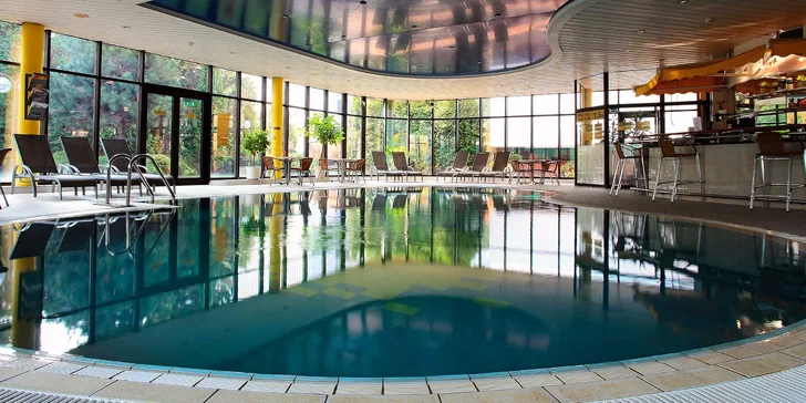 3-hodinový vstup pre 2 osoby do wellness hotela Holiday Inn v Bratislave