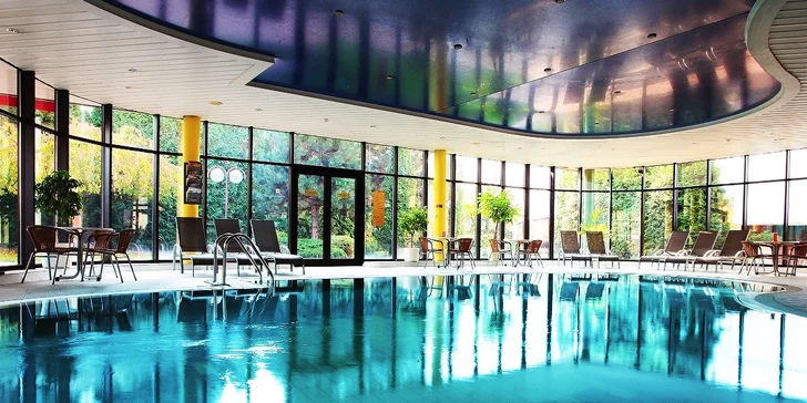 Celodenný vstup alebo permanentka na 5 vstupov do wellness centra hotela Holiday Inn v Bratislave