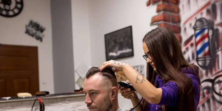 Pánsky strih a úprava brady, afrocopíky, boxerské copy či pseudo-dredy v Barber Shope NY priamo v centre Košíc