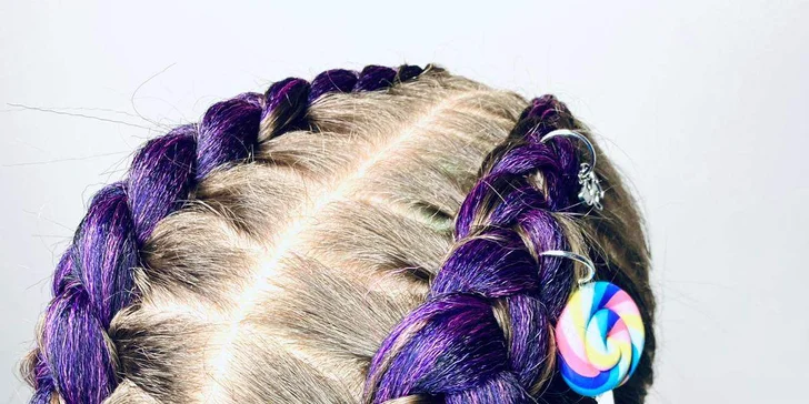 Boxerské copy, pseudo dredy, twisty či kučery - trendy zmena vášho imidžu
