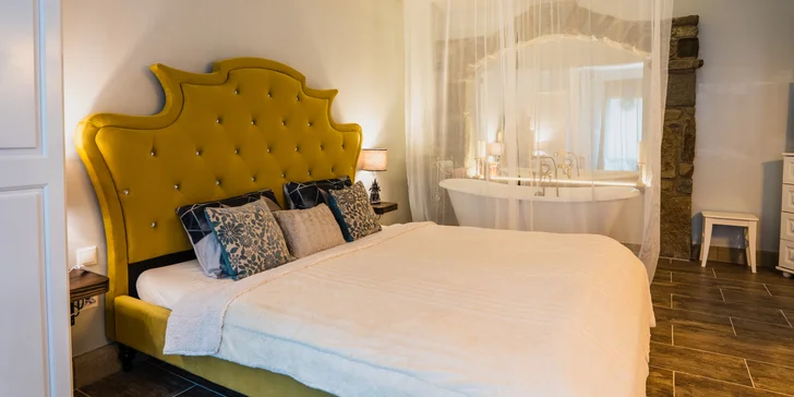 Štýlový apartmán v centre historickej Banskej Štiavnice: moderný dizajn, plne vybavená kuchyňa a kúpeľňa, pet friendly
