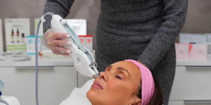 Vlasová mezoterapia a pleťové ošetrenia pomocou prístroja VITAL INJECTOR