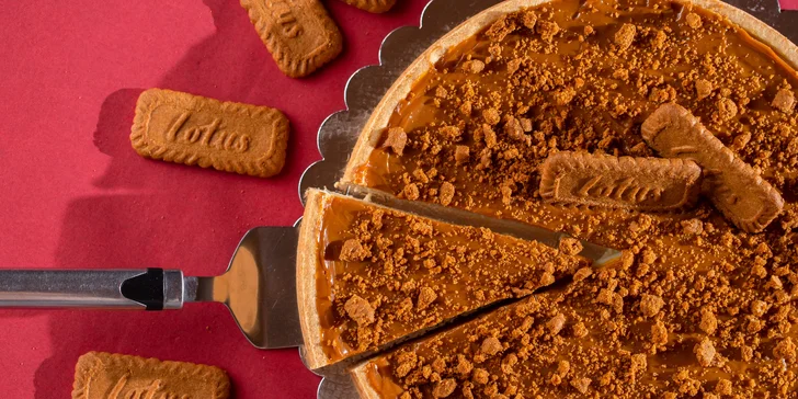 Poctivý karamelový cheesecake s Lotus posýpkou pre vaše potešenie - osobný odber alebo rozvoz