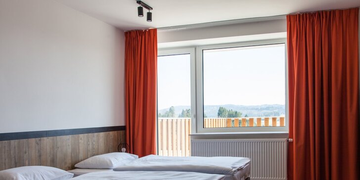 Spoznajte krásu poľských Beskýd: hotel len 1 km od hraníc, izba s balkónom a polpenzia