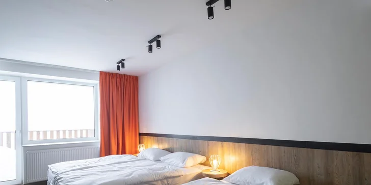Spoznajte krásu poľských Beskýd: hotel len 1 km od hraníc, izba s balkónom a polpenzia