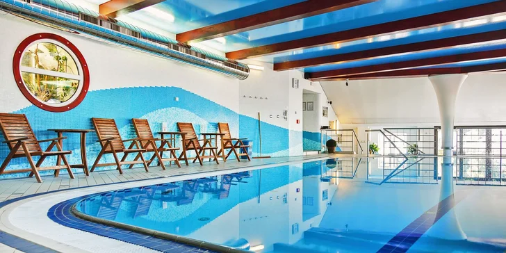 4* pobyt v centre Karlových Varov pre 2 osoby: wellness, chutná strava aj zľava na procedúry