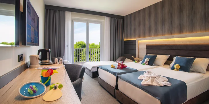 Veľkolepá dovolenka v letovisku Izola: 4* hotel so stravou, plážou i tobogánom, 2 deti do 14,9 rokov zdarma