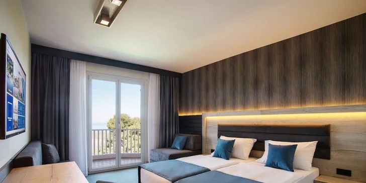 Veľkolepá dovolenka v letovisku Izola: 4* hotel so stravou, plážou i tobogánom, 2 deti do 14,9 rokov zdarma