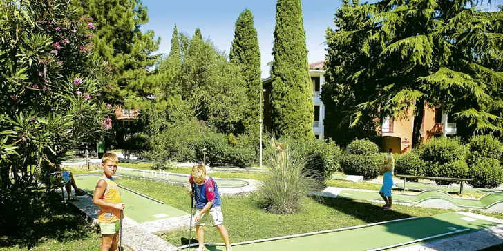 Veľkolepá dovolenka v letovisku Izola: 4* hotel so stravou, plážou i tobogánom, 2 deti do 14,9 rokov zdarma
