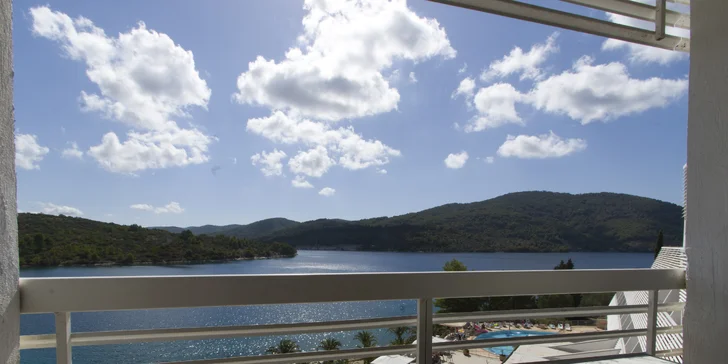 Dovolenka na Korčuli: hotel so súkromnou plážou a bazénom, all inclusive, izby pre dvojicu aj celú rodinu