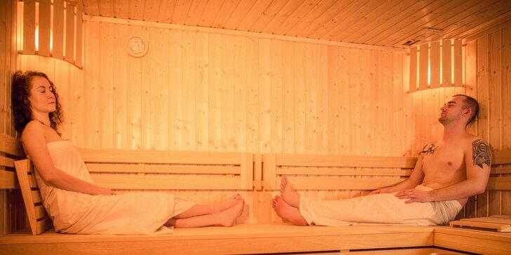 Zimný privátny wellness so saunami, vírivkou a masážou