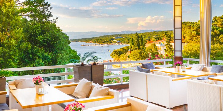 Chorvátsky ostrov Krk: 4* hotel Malin pri pláži, polpenzia a až 2 deti do 12 rokov zdarma