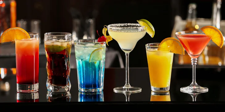 Miešané alkoholické drinky-Screaming orgasm, Cariňo, Dissarono spritz a ďalšie