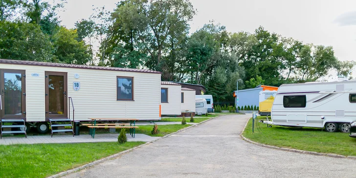 Zažite rodinné dobrodružstvo v netradičných mobilných domčekoch, apartmánoch a chatkách v Košiciach len 4 km od centra mesta