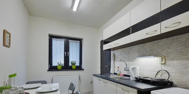 Zažite rodinné dobrodružstvo v netradičných mobilných domčekoch, apartmánoch a chatkách v Košiciach len 4 km od centra mesta