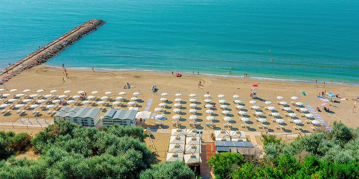 Rodinný pobyt v Taliansku: plne vybavený mobilný domček, súkromná pláž, množstvo bazénov a atrakcií