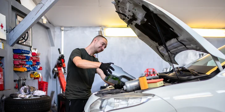 Výmena oleja a filtrov s materiálom v cene + servisná prehliadka vozidla