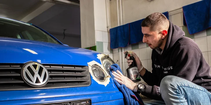Zvýšte bezpečnosť svojej jazdy vďaka vylešteným predným svetlometom