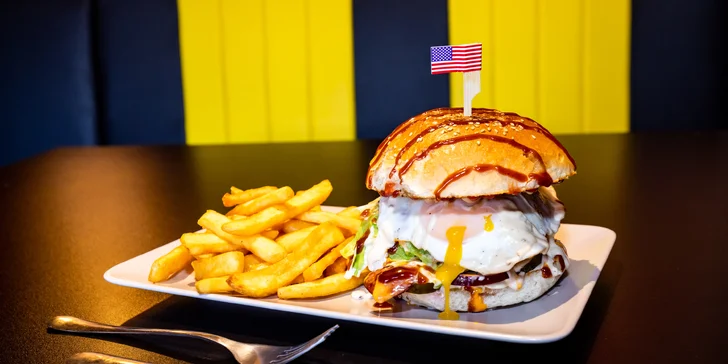 Hot dog, smažené krídelká alebo burger aj s prílohami v Bufallo Wings