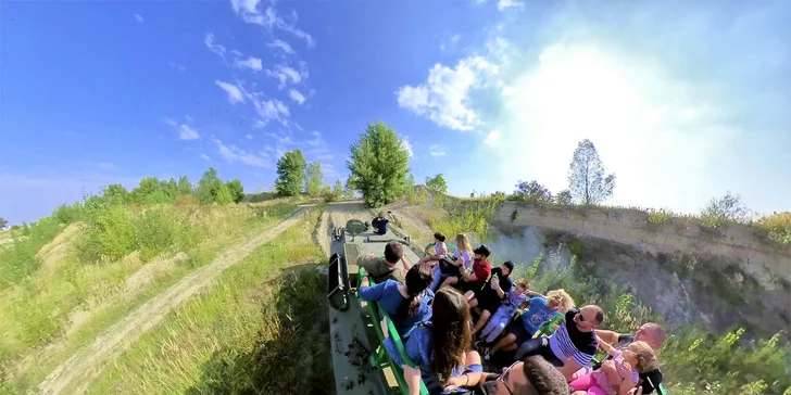 Adrenalínová jazda na beštiálnych obrnených transportéroch MT-LBu alebo OT-64 SKOT