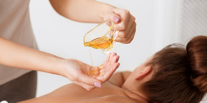 Balzam na telo i dušu: Klasická, relaxačná alebo Aromatouch™ masáž esenciálnymi olejmi Dottera