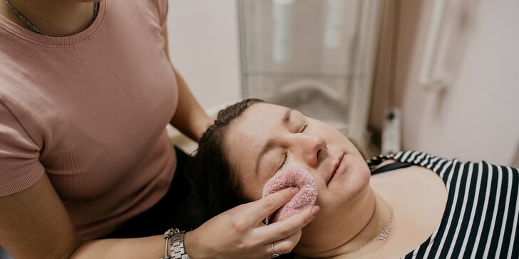 Relaxačná masáž tváre, hĺbkové čistenie pleti alebo darčekový poukaz