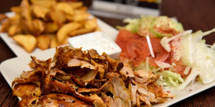 Kurací kebab v placke, žemli či na tanieri: možnosť rozvozu!