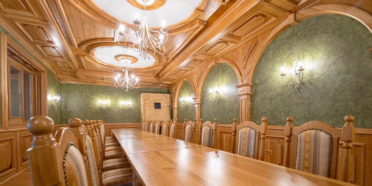 Úplne nový 4* hotel vo Vršatskom podhradí: wellness pobyt s polpenziou