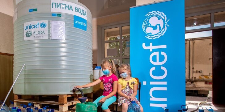 Pitná voda pre deti na Ukrajine