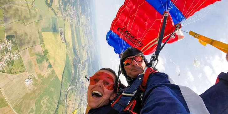Zoskočte si z výšky až 4000 m aj s možnosťou videozáznamu!