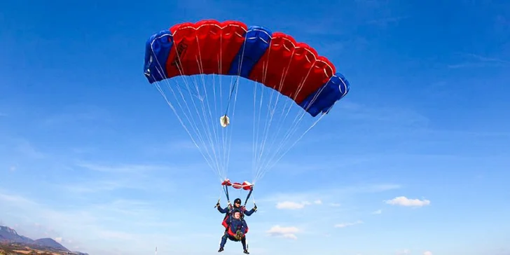 Zoskočte si z výšky až 4000 m aj s možnosťou videozáznamu!