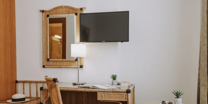 4* boutique hotel s raňajkami na krásnom ostrove Lošinj priamo na promenáde