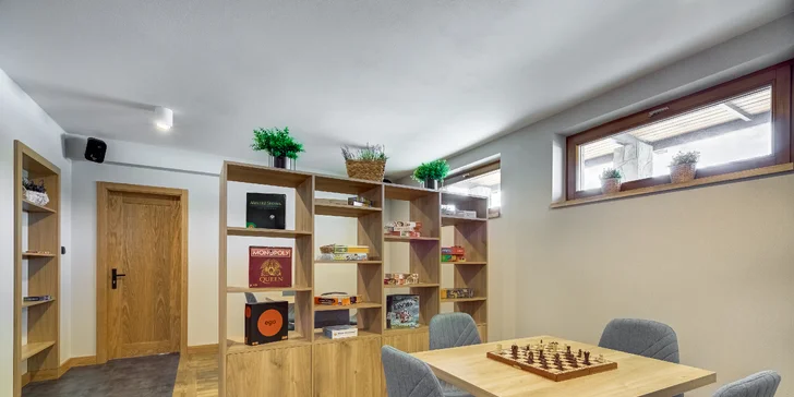 Jedinečná dovolenka v nových apartmánoch neďaleko Krynice-Zdrój s plne vybaveným minibarom a vstupom do sauny