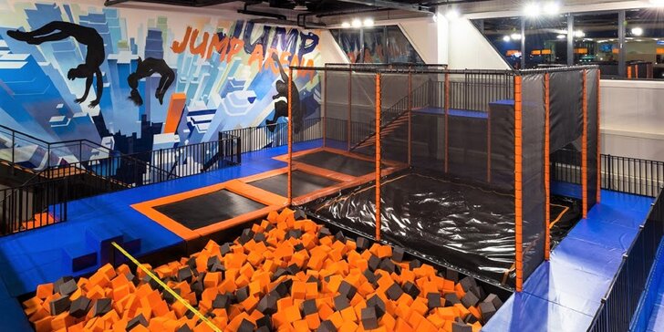 Užite si super adrenalín a neobmedzený pohyb v trampolínovom centre JUMP ARENA počas celého týždňa
