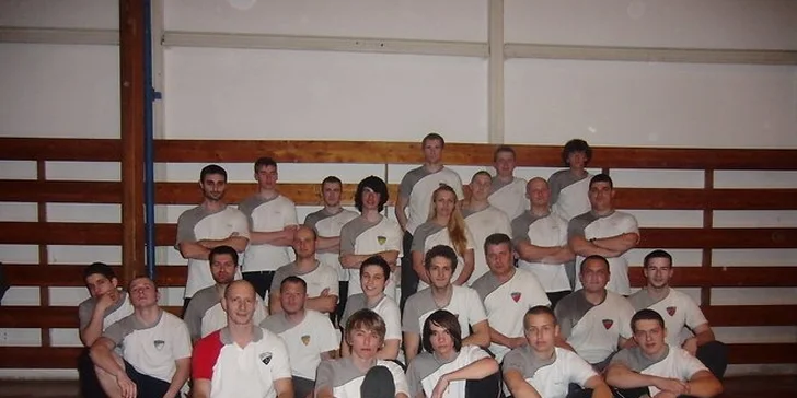 28 € za 2 mesačný kurz sebaobrany Wing Tsun Kung Fu. Pre všetkých ľudí, bez rozdielu veku, pohlavia a bez špeciálnych telesných predpokladov, so zľavou 60%!