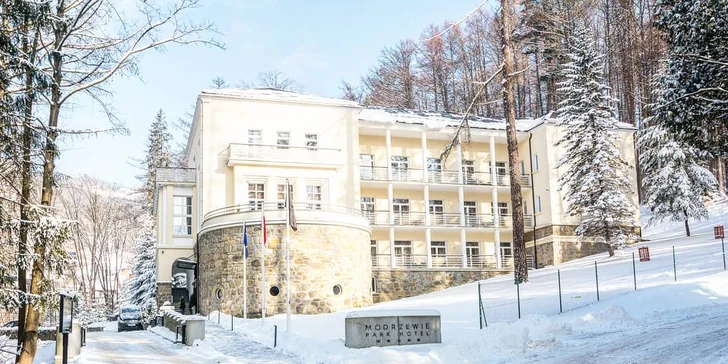 Modrzewie Park Hotel***** uprostred krásneho smrekového parku - wellness a chutná strava