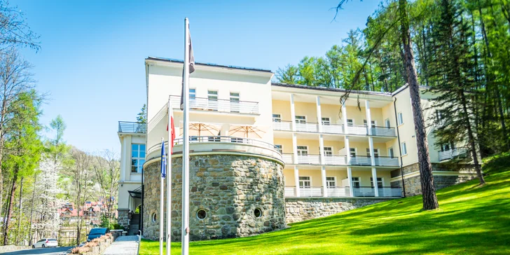 Modrzewie Park Hotel***** uprostred krásneho smrekového parku - wellness a chutná strava