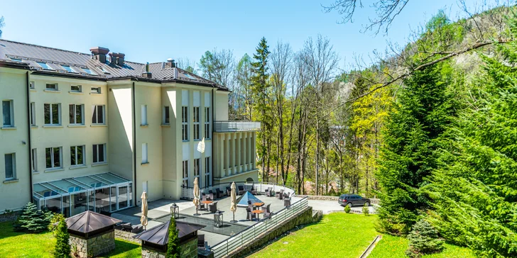Modrzewie Park Hotel***** uprostred krásneho smrekového parku - wellness a chutná strava