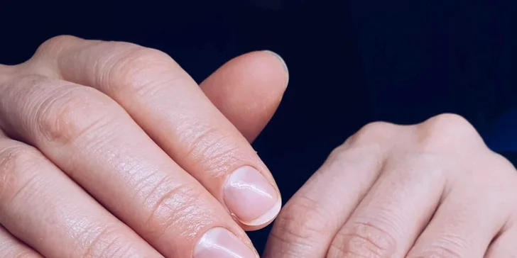 Rozmaznávajte svoje ruky: japonská alebo klasická manikúra či regeneračné ošetrenie IBX