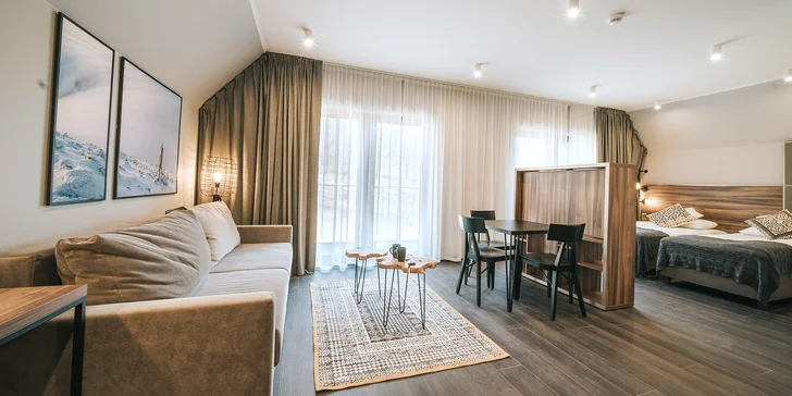 Pobyt v poľských Krkonošiach: nové apartmány pri jazere Sosnówka, raňajky či polpenzia