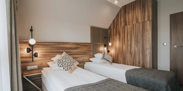 Pobyt v poľských Krkonošiach: nové apartmány pri jazere Sosnówka, raňajky či polpenzia
