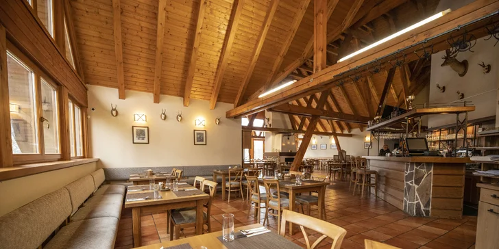 Skvelý 4* relax v Hlbokej nad Vltavou s raňajkami aj jednou večerou a wellness