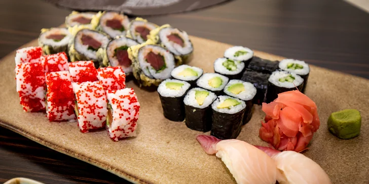 Jarný sushi set v reštaurácii SUSHIHANIL