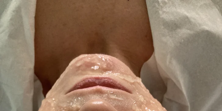 Kyslíková terapia, hĺbkové čistenie pleti proti akné alebo relaxačné ošetrenie s masážou v kozmetickom salóne Stella